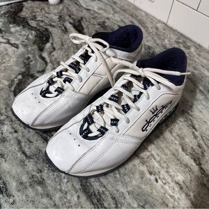 Vintage White and Blue Sneakers‎